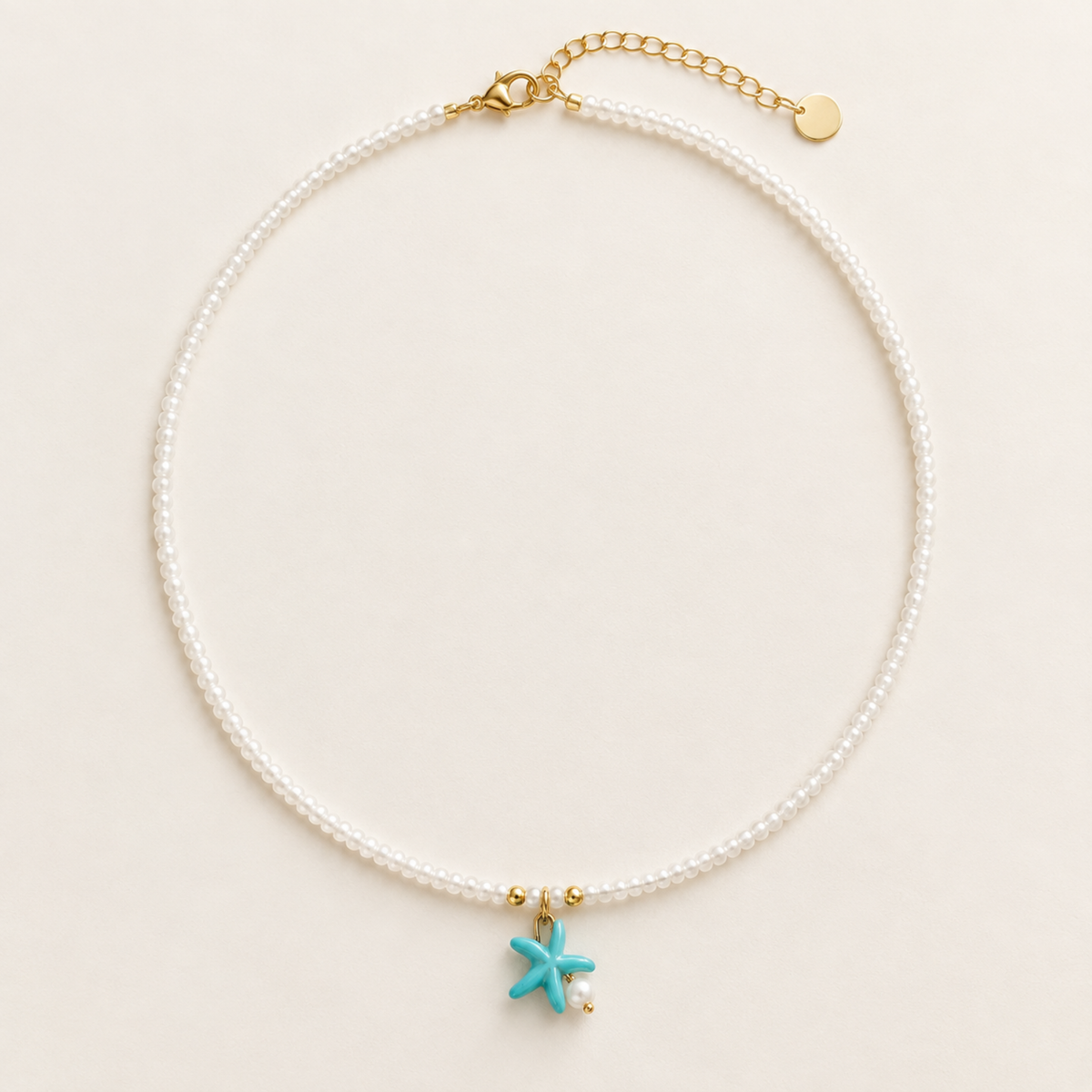 Collier Athènes Merveilleuse Bijoux, chaîne petites perles blanches pendentif étoile de mer émaillée turquoise perle nacrée